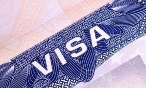 十年美签办好后一直没用过，​如何确定签证还能使用？